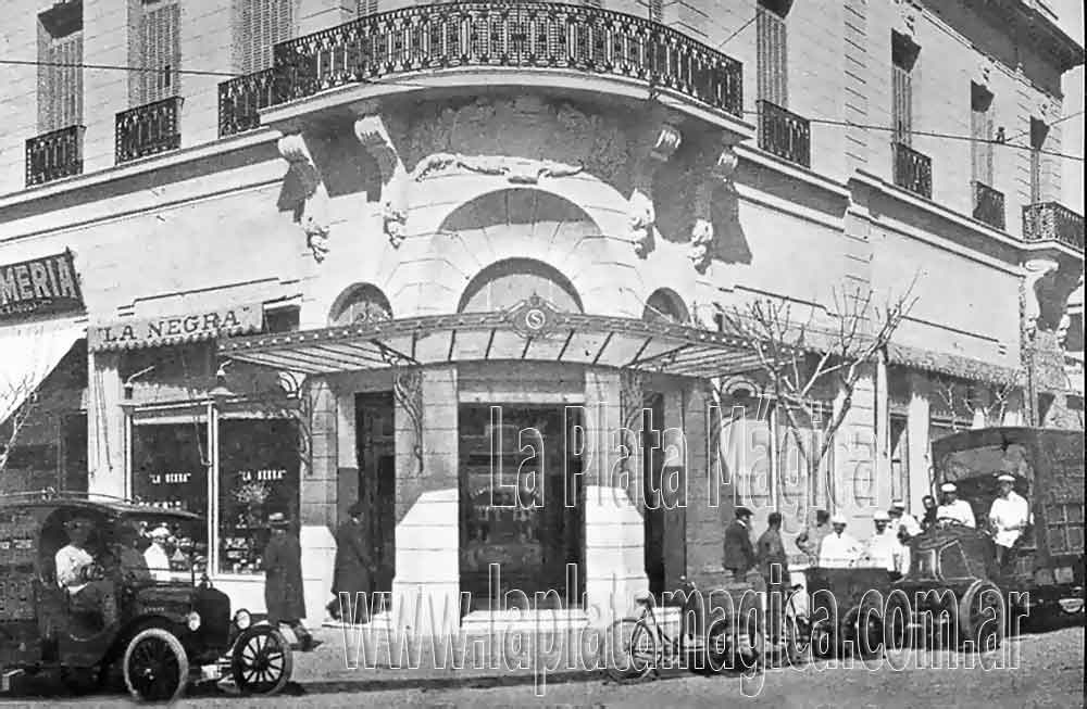 Sucursal del Frigorífico "La Negra" en 1920. ciudad de La Plata Argentina.