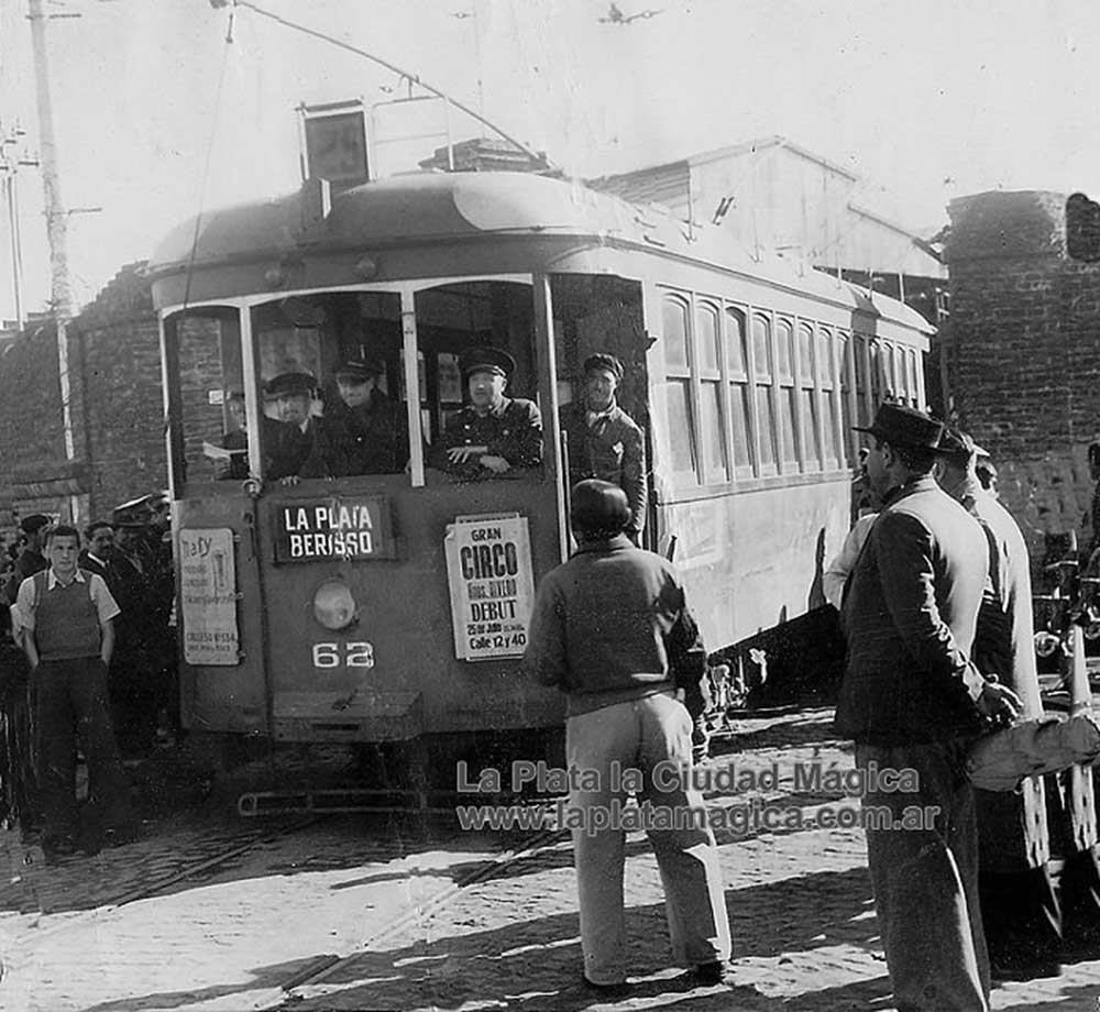 Tranvía 25 de la ciudad de La Plata en Argentina.