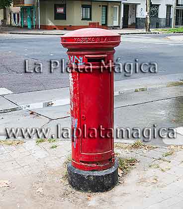 Buzón de calle 51 y 21 La Plata.