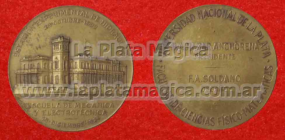 Medalla Estación Experimental de Hidráulica 28 Octubre 1922 Escuela de Mecánica y Electrotecnia 15 Diciembre 1924.